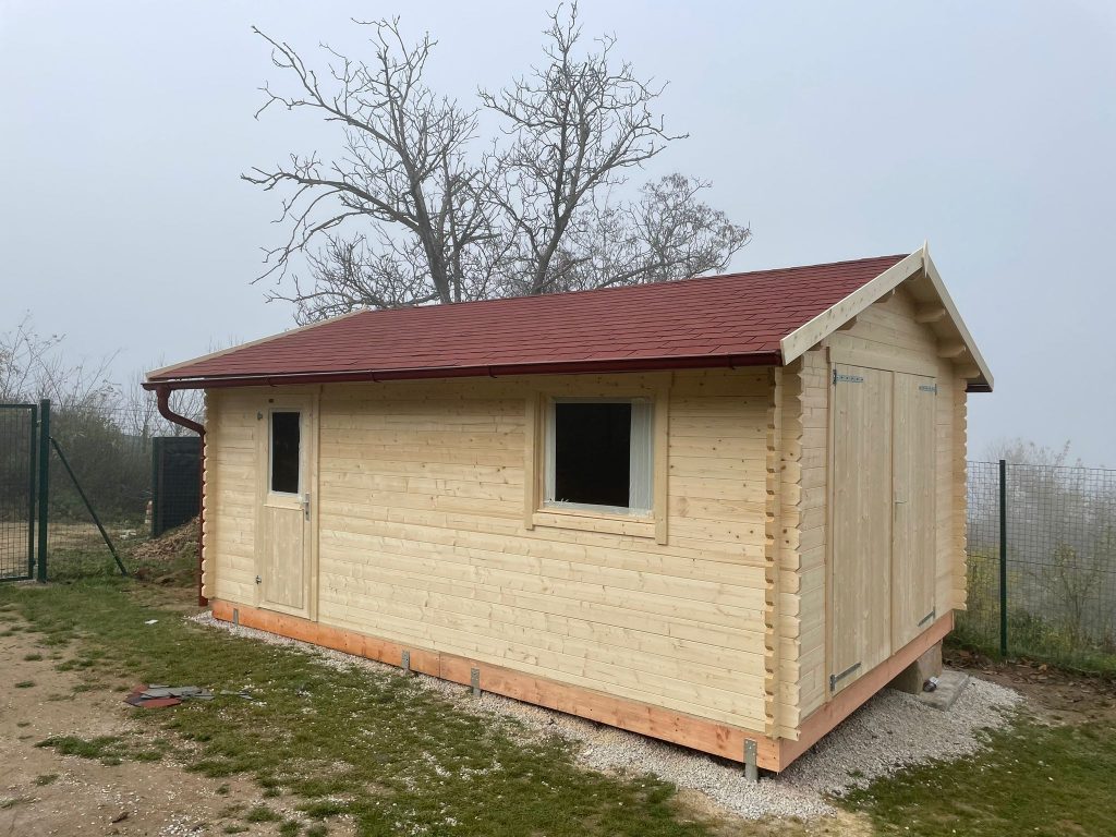 Realizácia garáže Yarik na rošt a zemné vruty